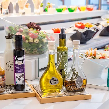 Mari Kristin (adults Only) Отель Херсониссос