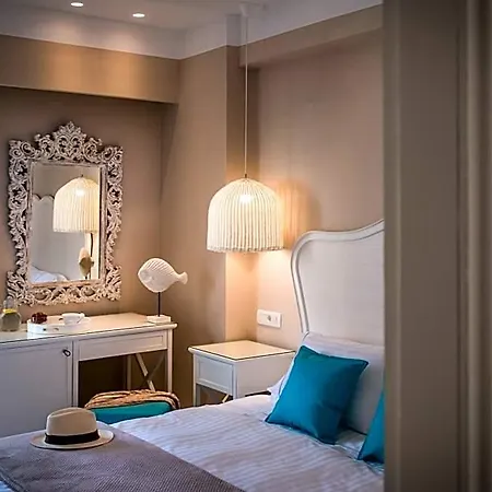 Hotel Mari Kristin 4*