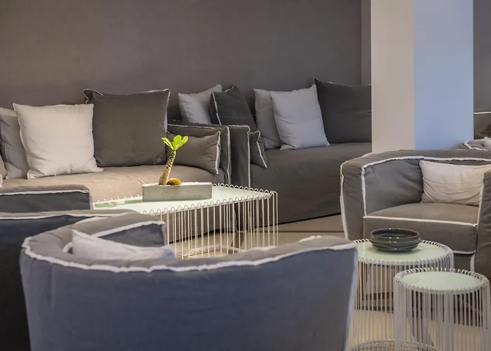 Отель Mari Kristin (adults Only)