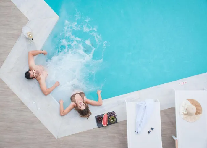 Готель Mari Kristin (adults Only) 4*