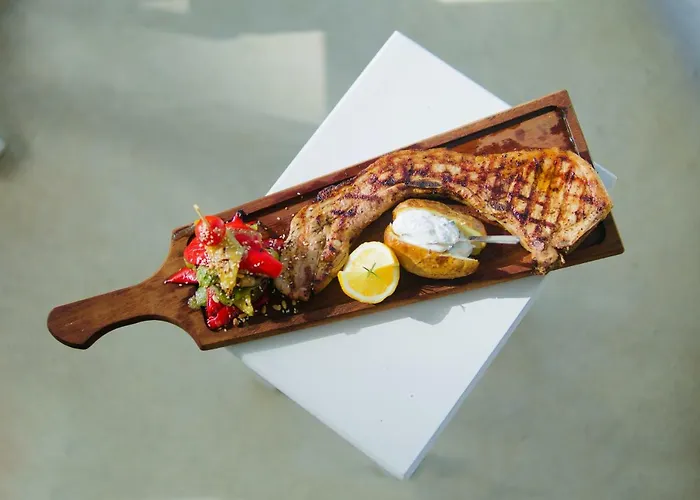 Готель Mari Kristin (adults Only)